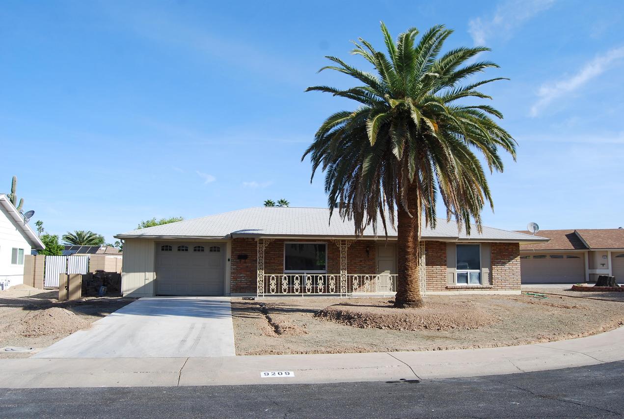 9209 W Indian Hills Dr. #1, Sun City, AZ 85351