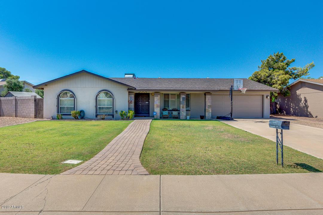 2001 W Greenbriar Dr., Phoenix, AZ 85023