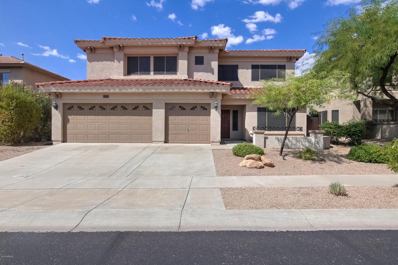 2420 W Yahoo Tr., Phoenix, AZ 85085