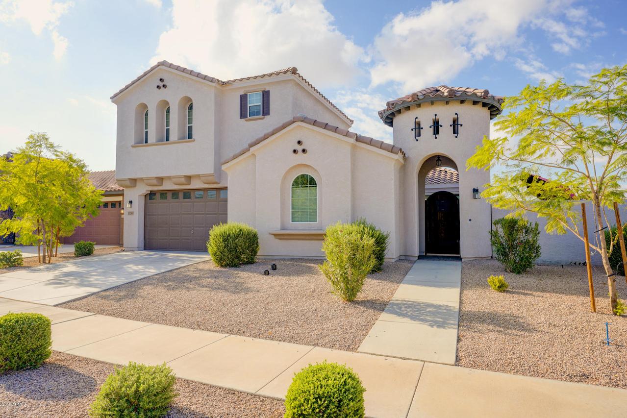 22263 E Via De Olivos Ct., Queen Creek, AZ 85142