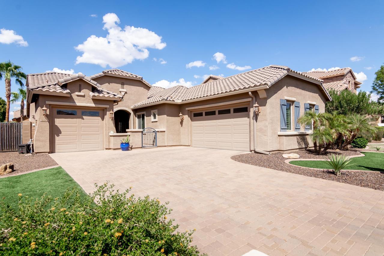 2812 E Lantana Dr., Chandler, AZ 85286