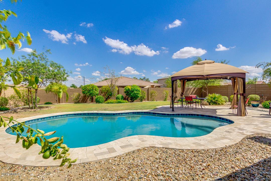 9731 N San Ricardo Ct., Waddell, AZ 85355