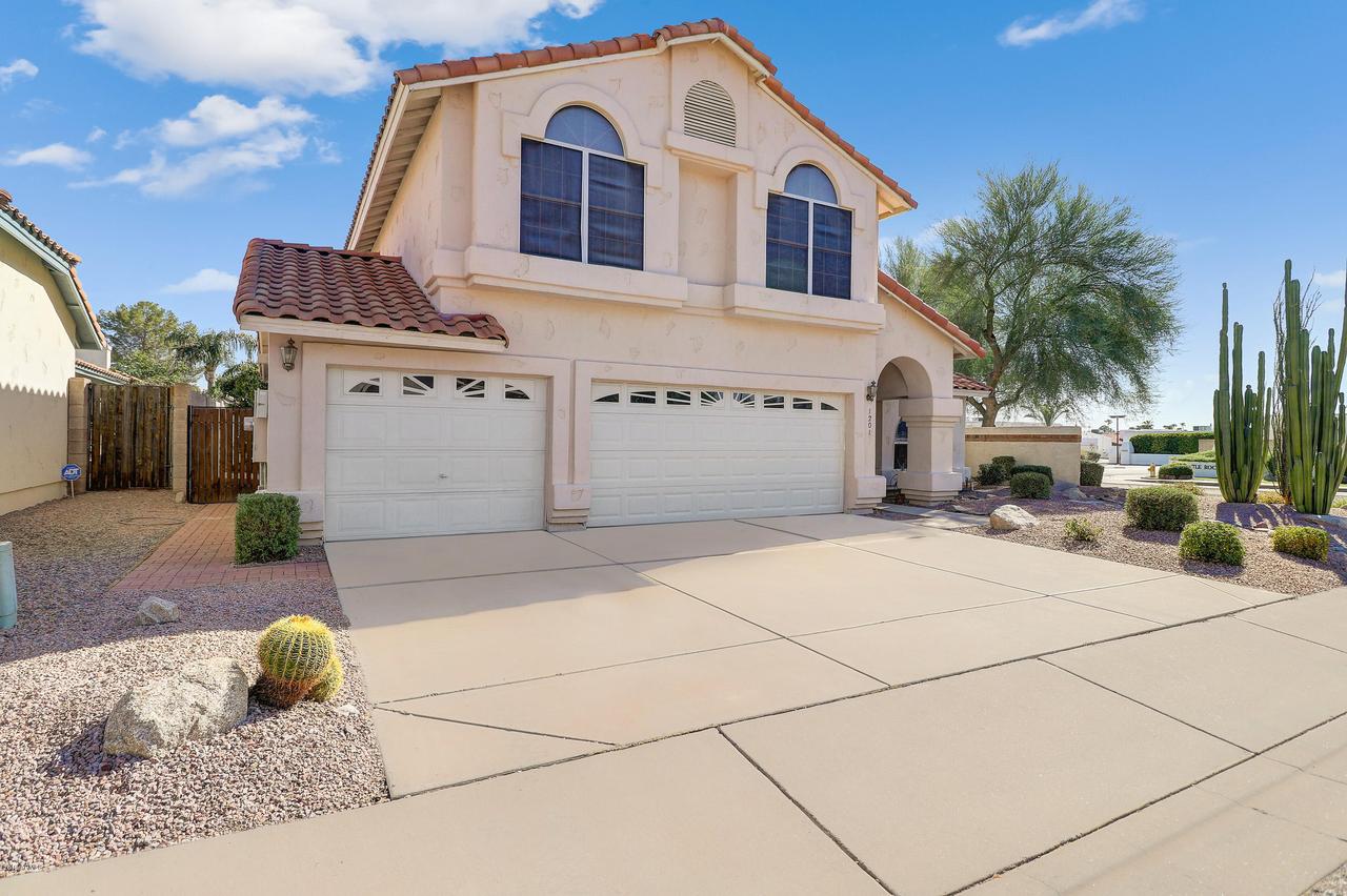 1201 E Villa Maria Dr., Phoenix, AZ 85022