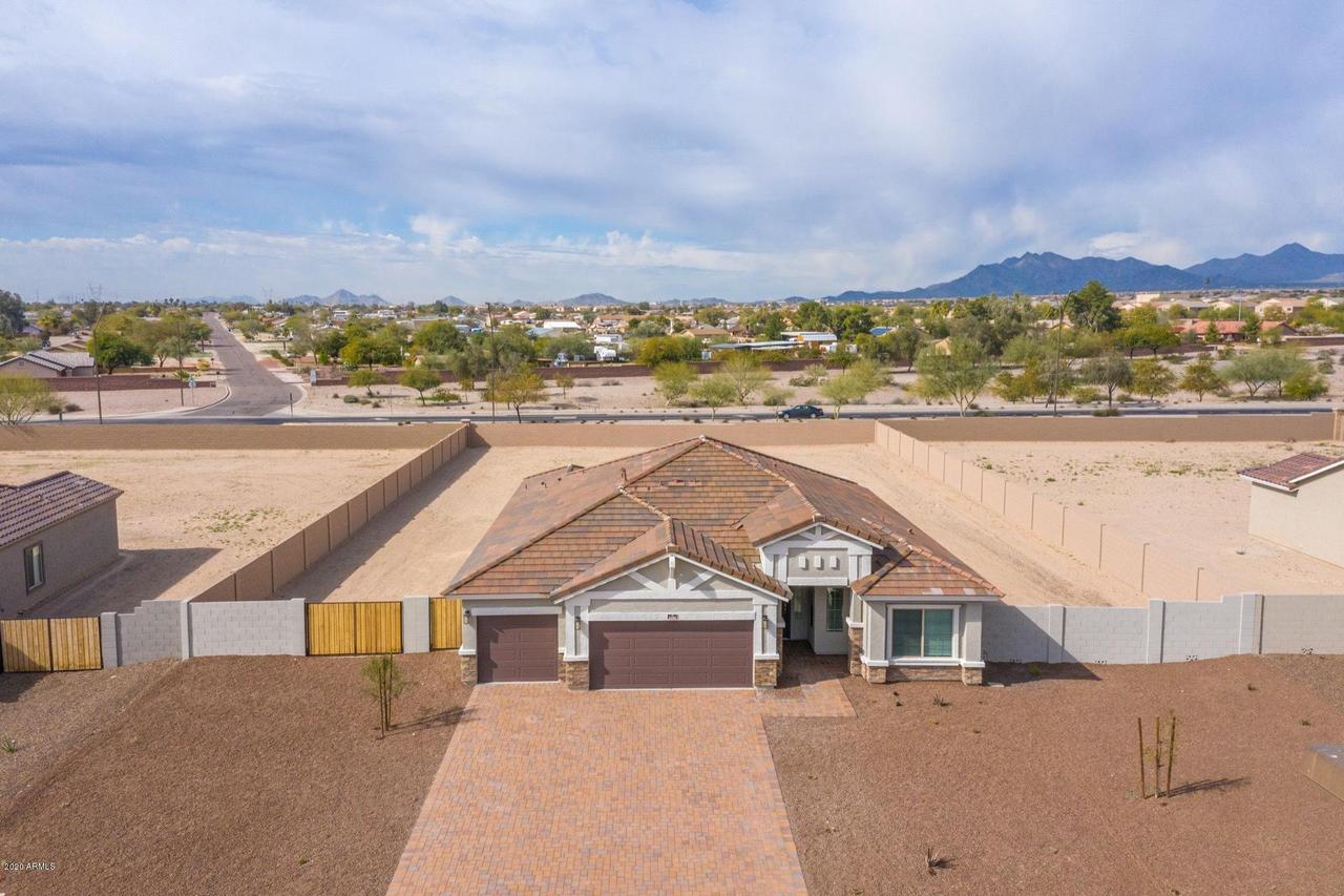 2290 S 218th Dr., Buckeye, AZ 85326