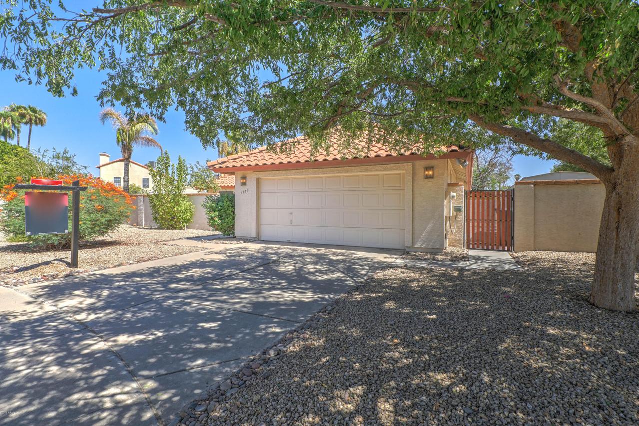 10211 N 53rd Ln., Glendale, AZ 85302