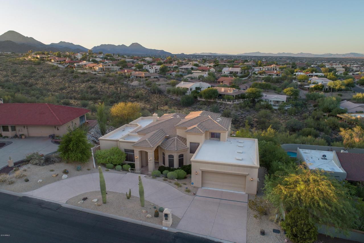 15958 E Thistle Dr., Fountain Hills, AZ 85268