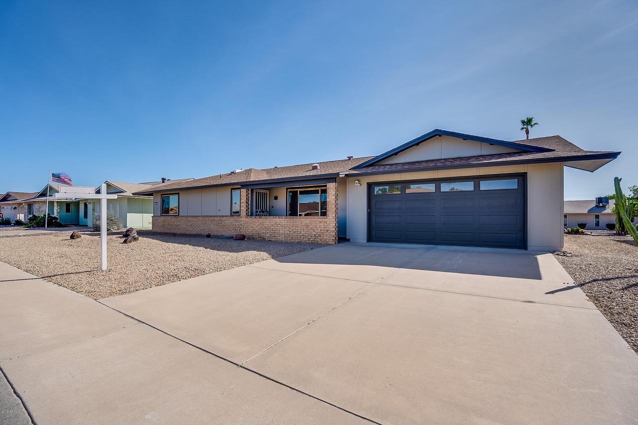 9703 W Wrangler Dr., Sun City, AZ 85373