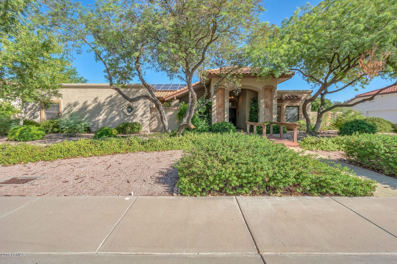 3512 E Fountain Cir., Mesa, AZ 85213