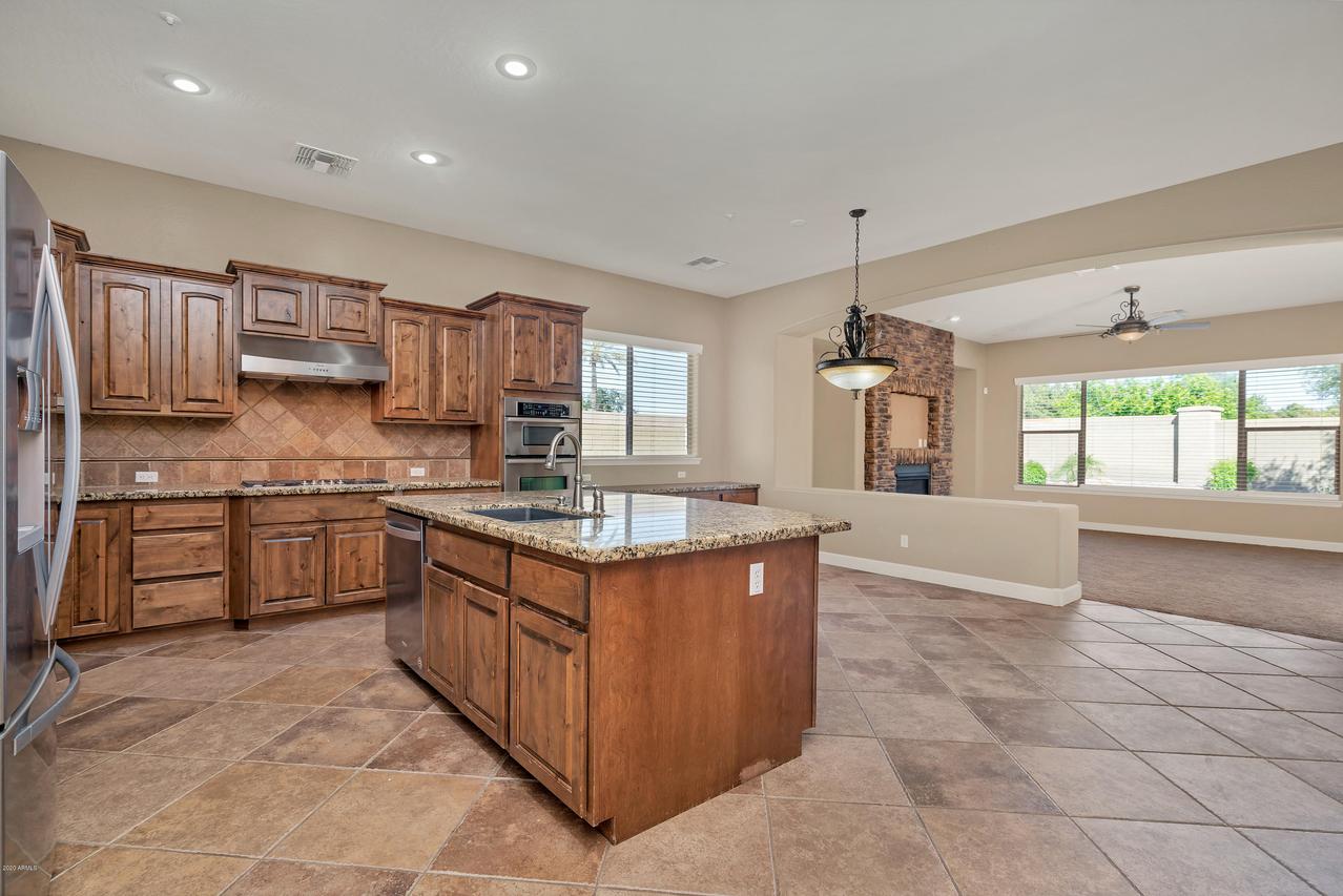 5311 S Big Horn Pl., Chandler, AZ 85249