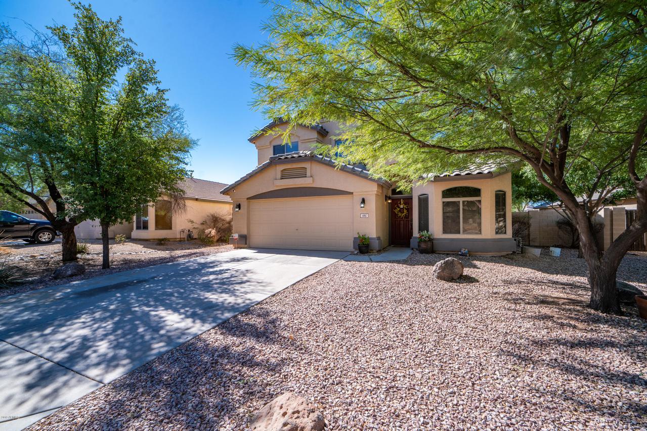 195 W Dexter Way, San Tan Valley, AZ 85143