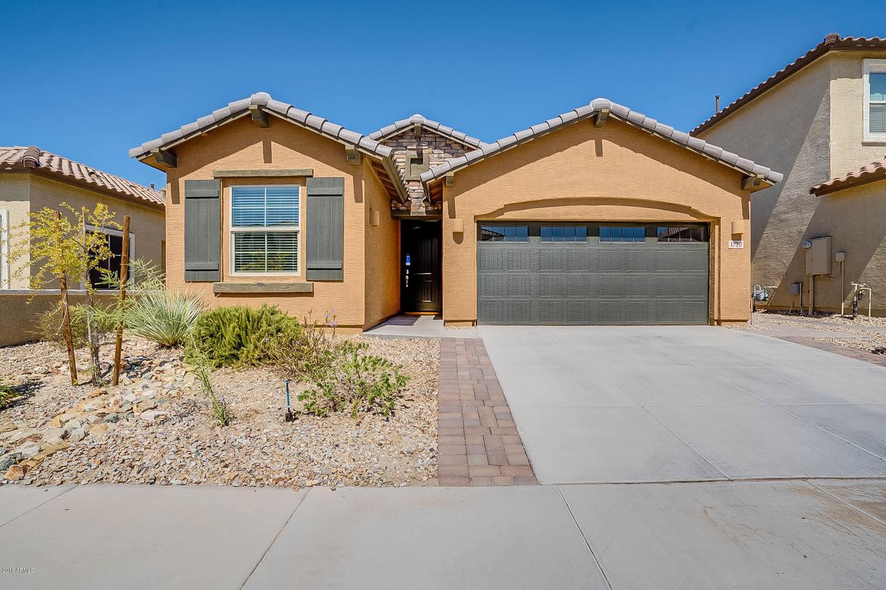 1720 W Cottonwood Ln., Phoenix, AZ 85045