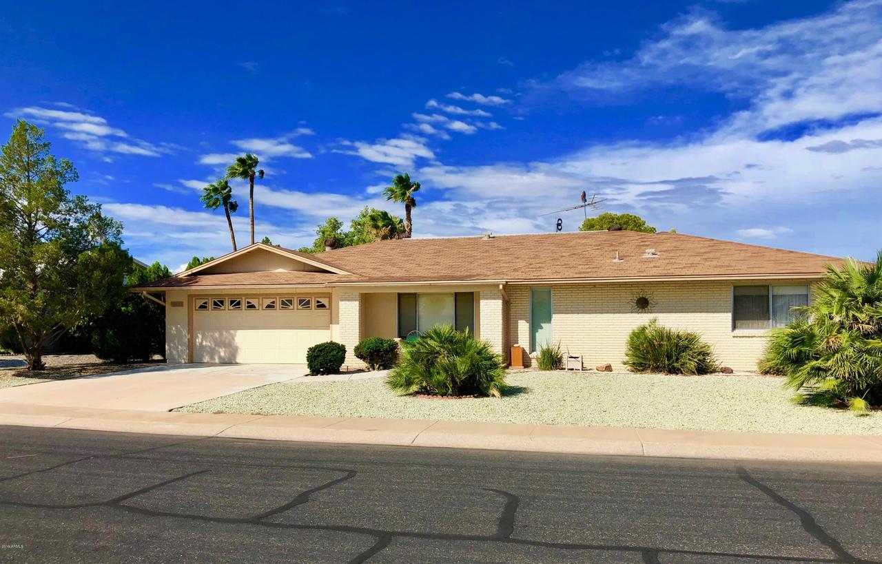 10322 W Ponderosa Cir., Sun City, AZ 85373