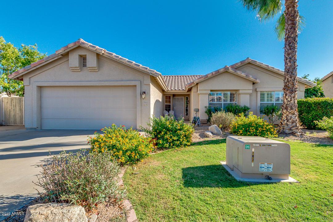 7711 W Escuda Dr., Glendale, AZ 85308