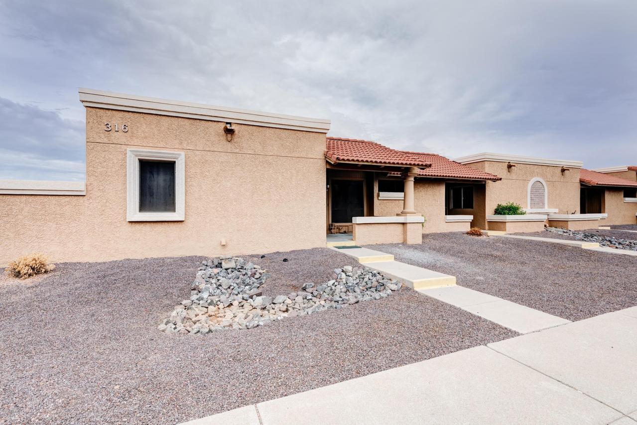 316 W Hononegh Dr. #4, Phoenix, AZ 85027
