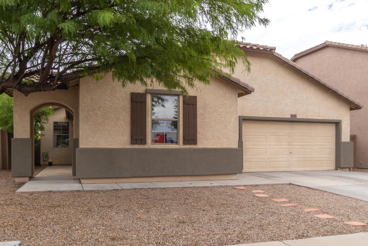 23335 N 121st Dr., Sun City, AZ 85373