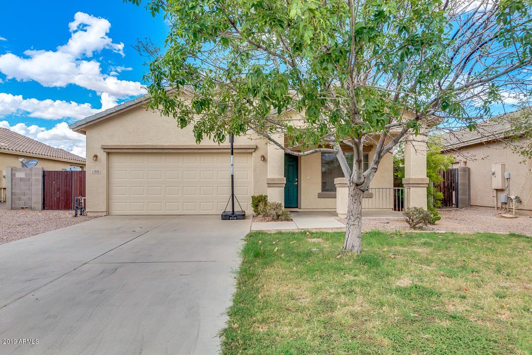 1306 W Brangus Way, San Tan Valley, AZ 85143