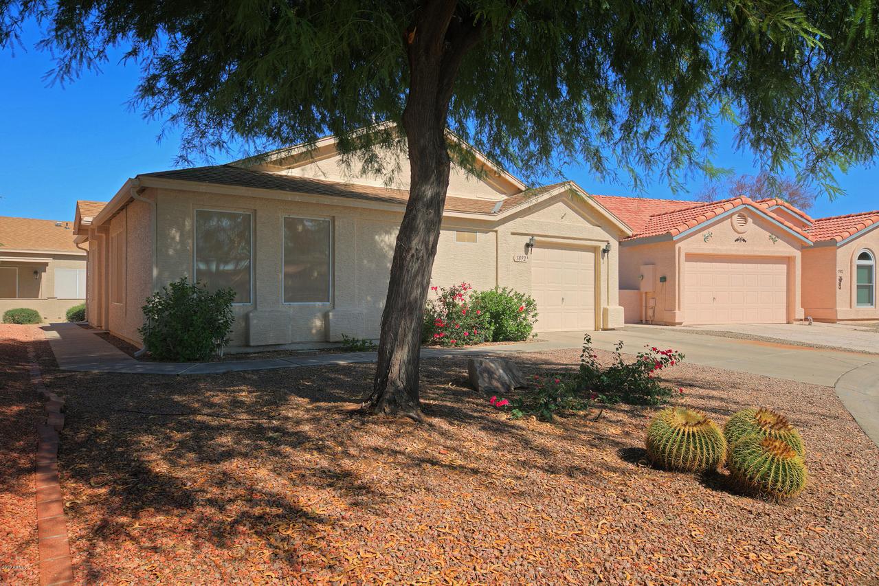 1892 E Peach Tree Dr., Chandler, AZ 85249