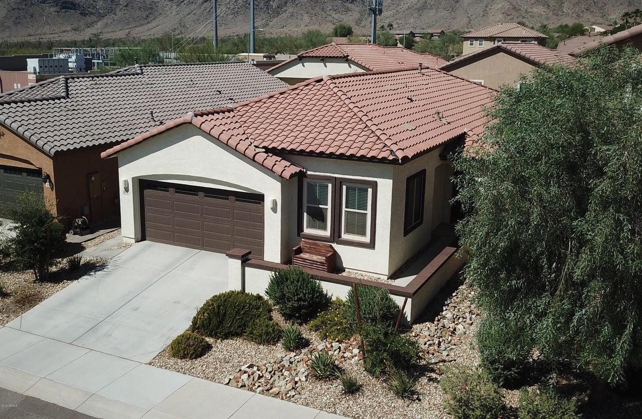 1814 W Cottonwood Ln., Phoenix, AZ 85045