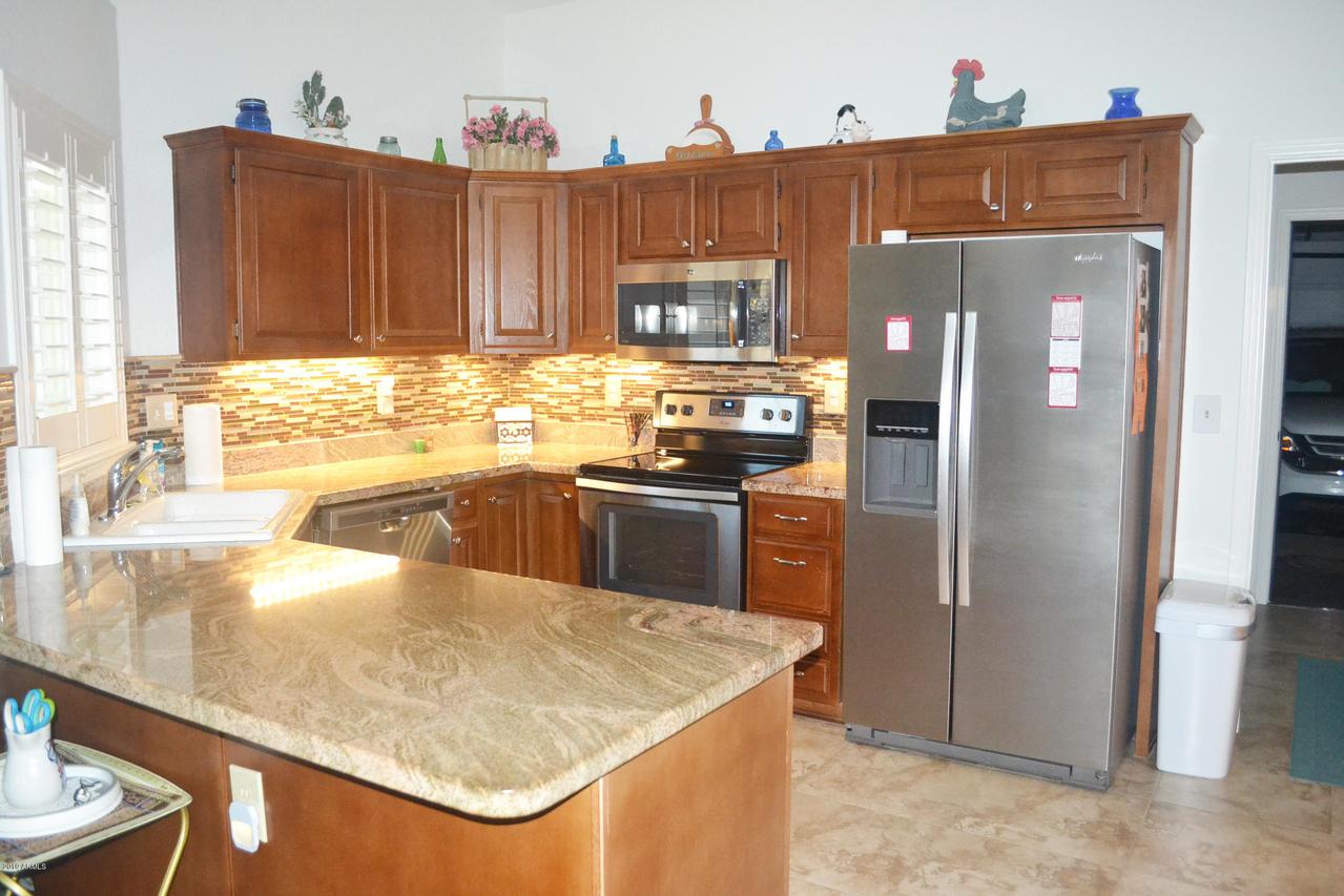 19511 N 141st Ave., Sun City West, AZ 85375