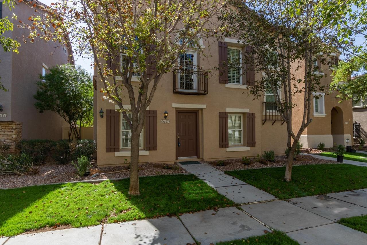 5717 S 21st Pl., Phoenix, AZ 85040