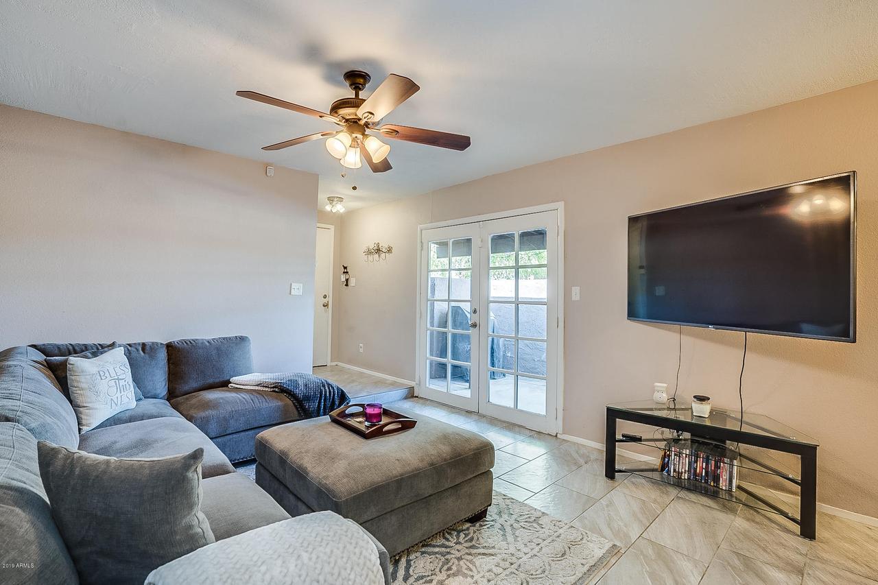 820 S Hacienda Dr. #A, Tempe, AZ 85281