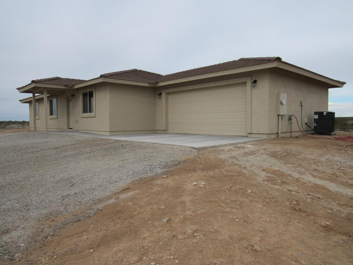 624 S Johnson Rd., Buckeye, AZ 85326