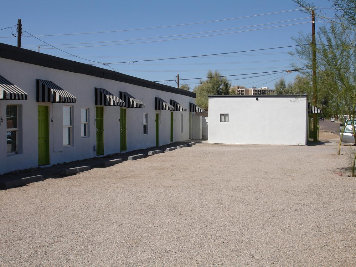 1846 E Washington St., Phoenix, AZ 85034
