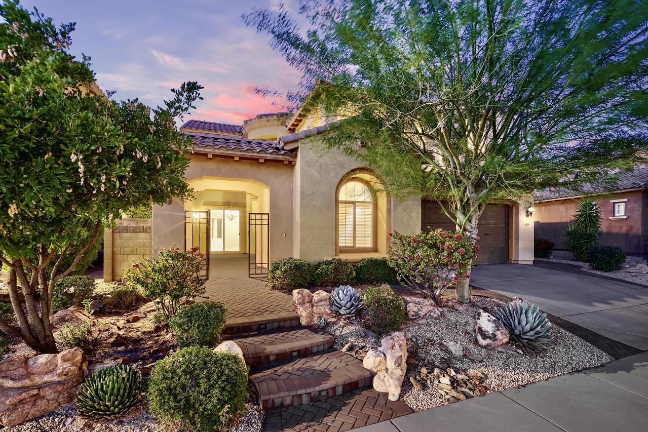 3826 E Quail Ave., Phoenix, AZ 85050