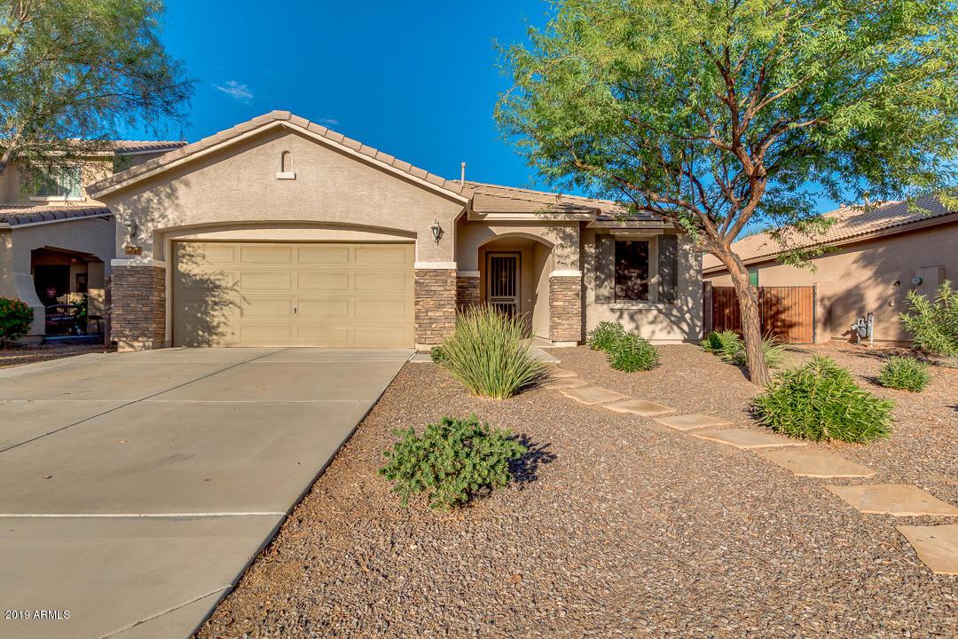 1042 W Paisley Dr., San Tan Valley, AZ 85143