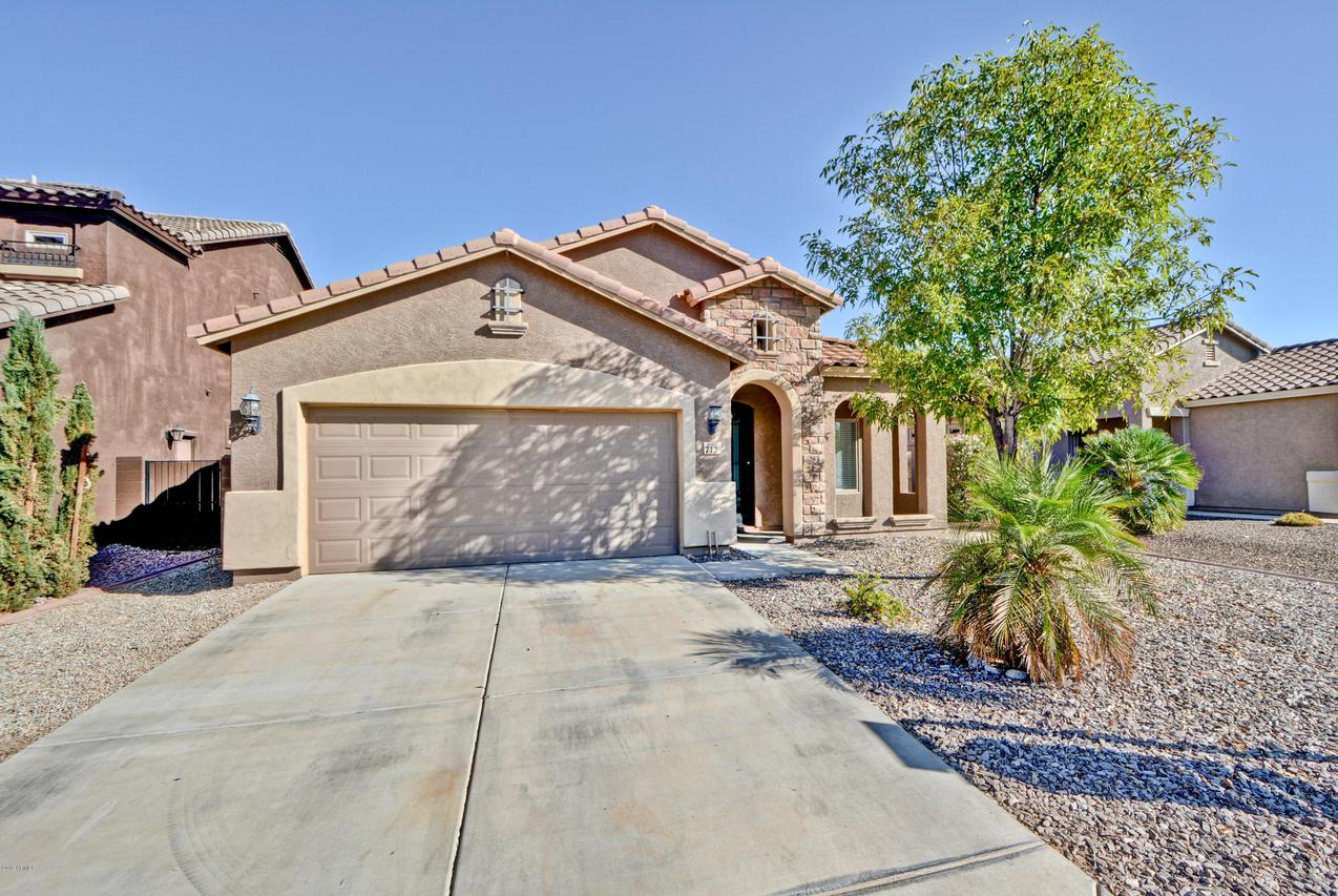 712 W Saguaro Ln., San Tan Valley, AZ 85143