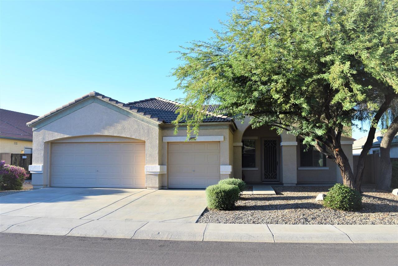 18022 W Port Royale Ln., Surprise, AZ 85388