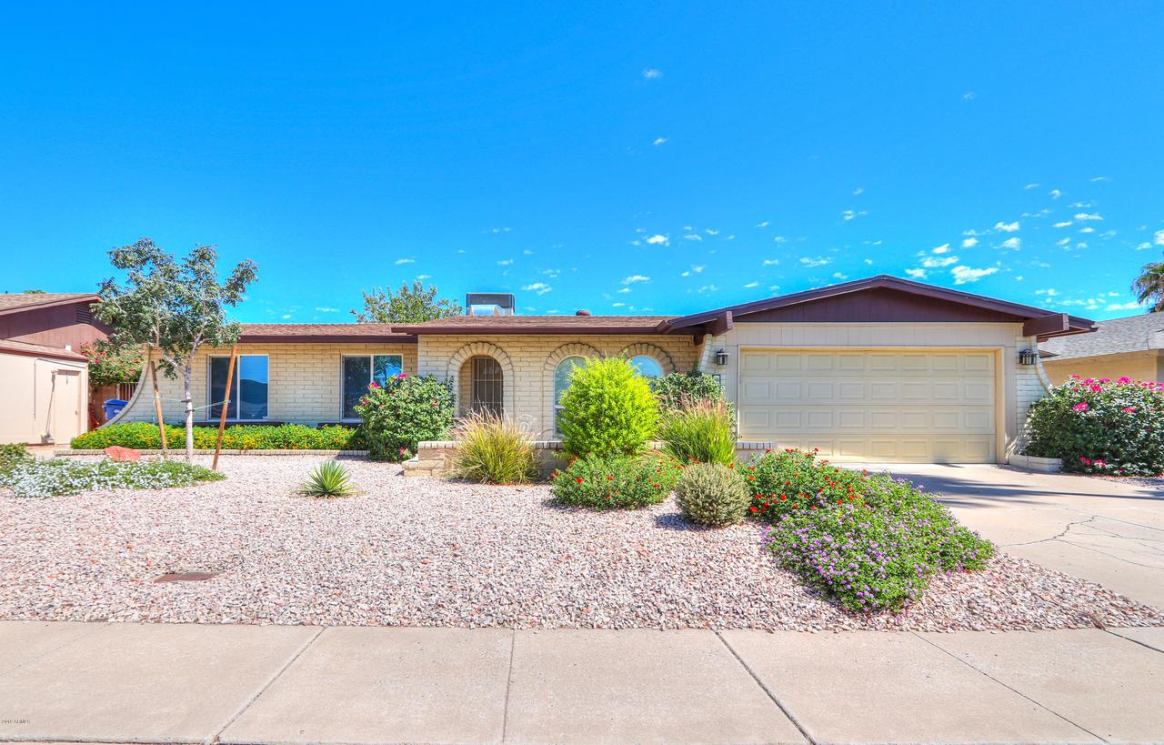 2923 S Las Palmas St., Mesa, AZ 85202