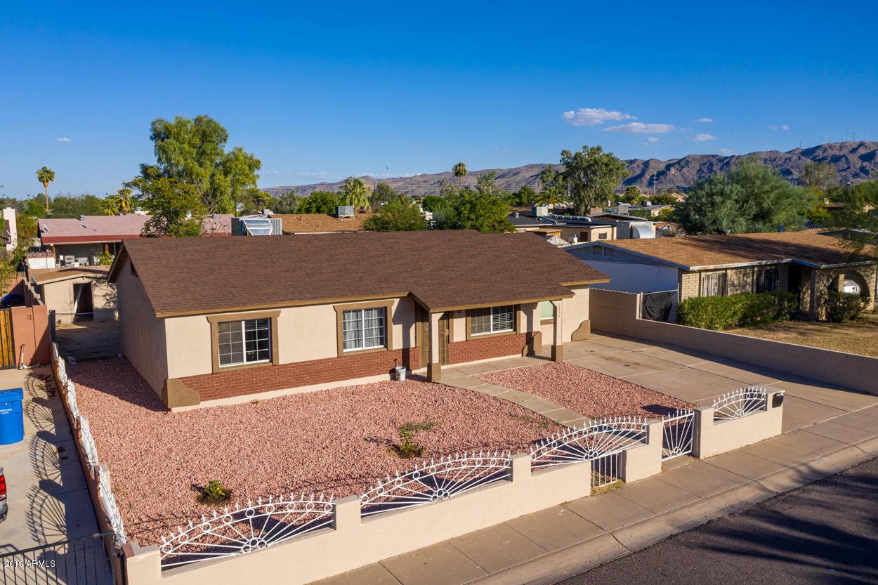 6837 S 17th Ave., Phoenix, AZ 85041