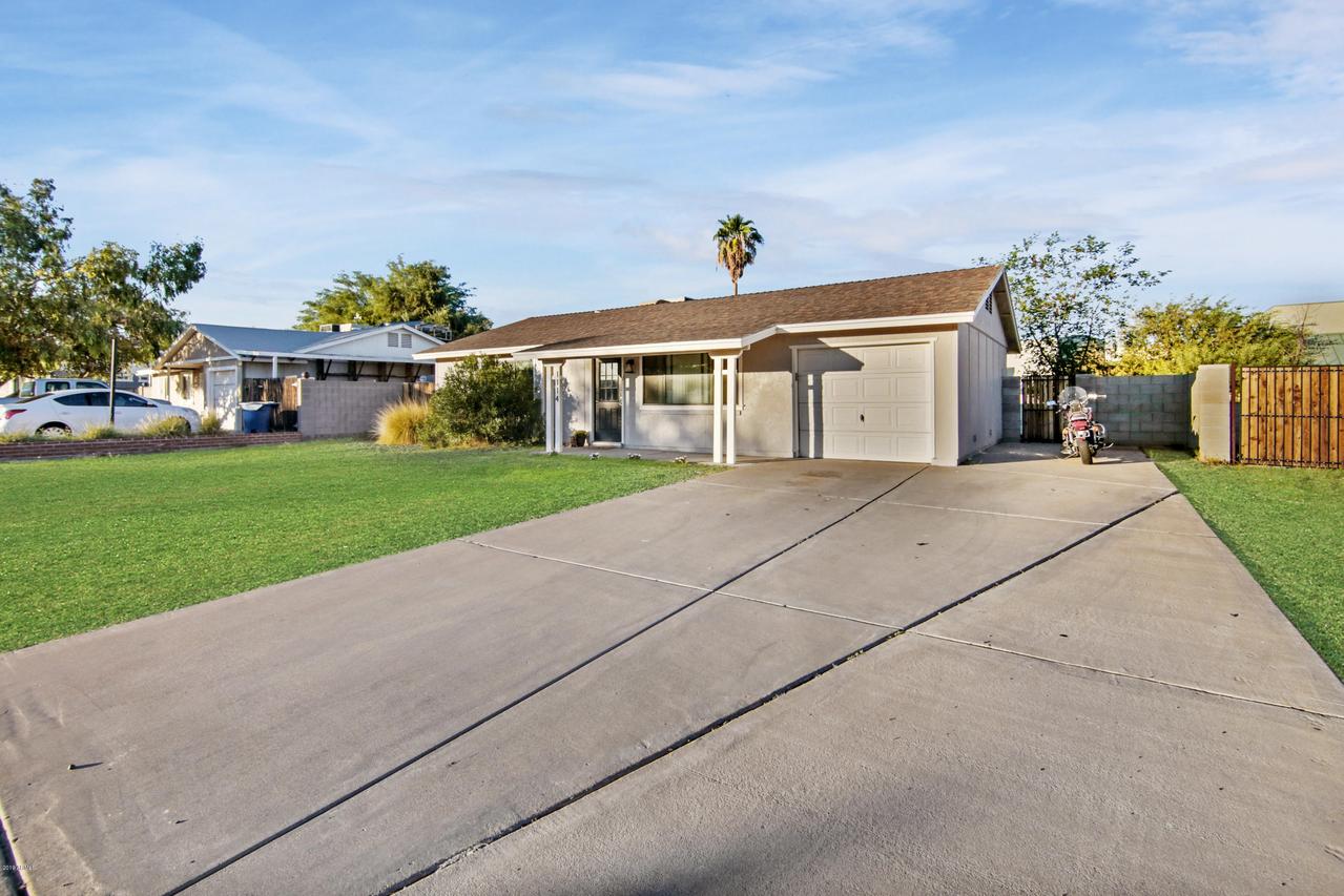 1114 W Oxford Dr., Tempe, AZ 85283