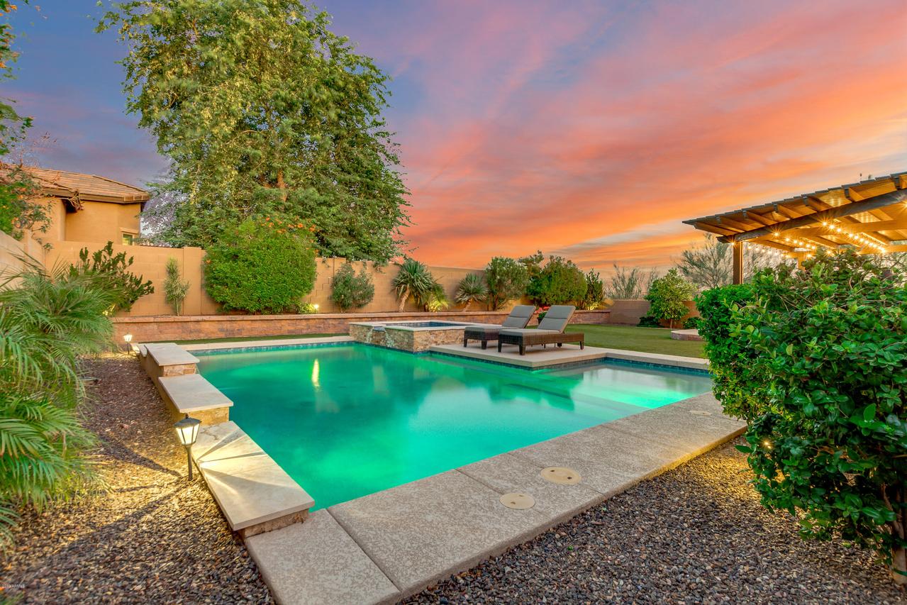 26609 N 16th Ln., Phoenix, AZ 85085