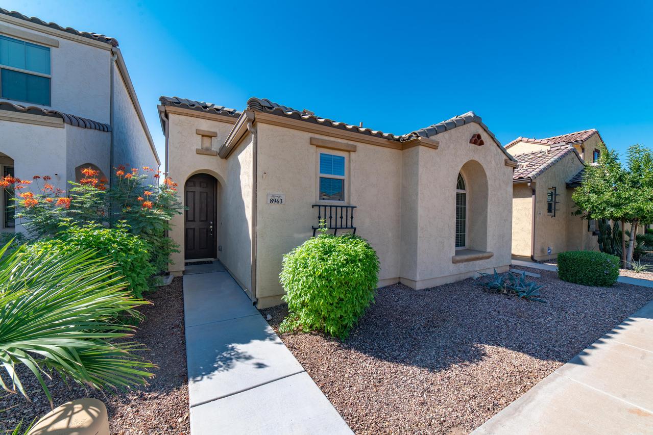 8963 W Nicolet Ave., Glendale, AZ 85305