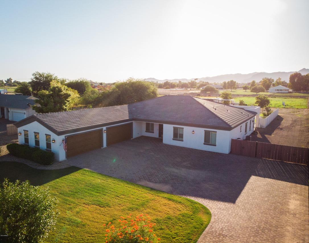 7054 N Cotton Ln., Waddell, AZ 85355