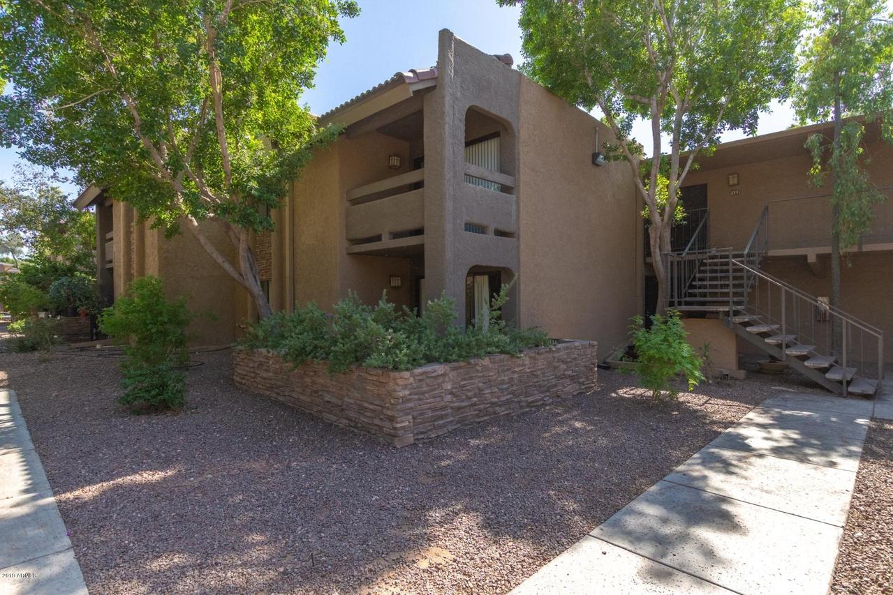 3825 E Camelback Rd. #212, Phoenix, AZ 85018