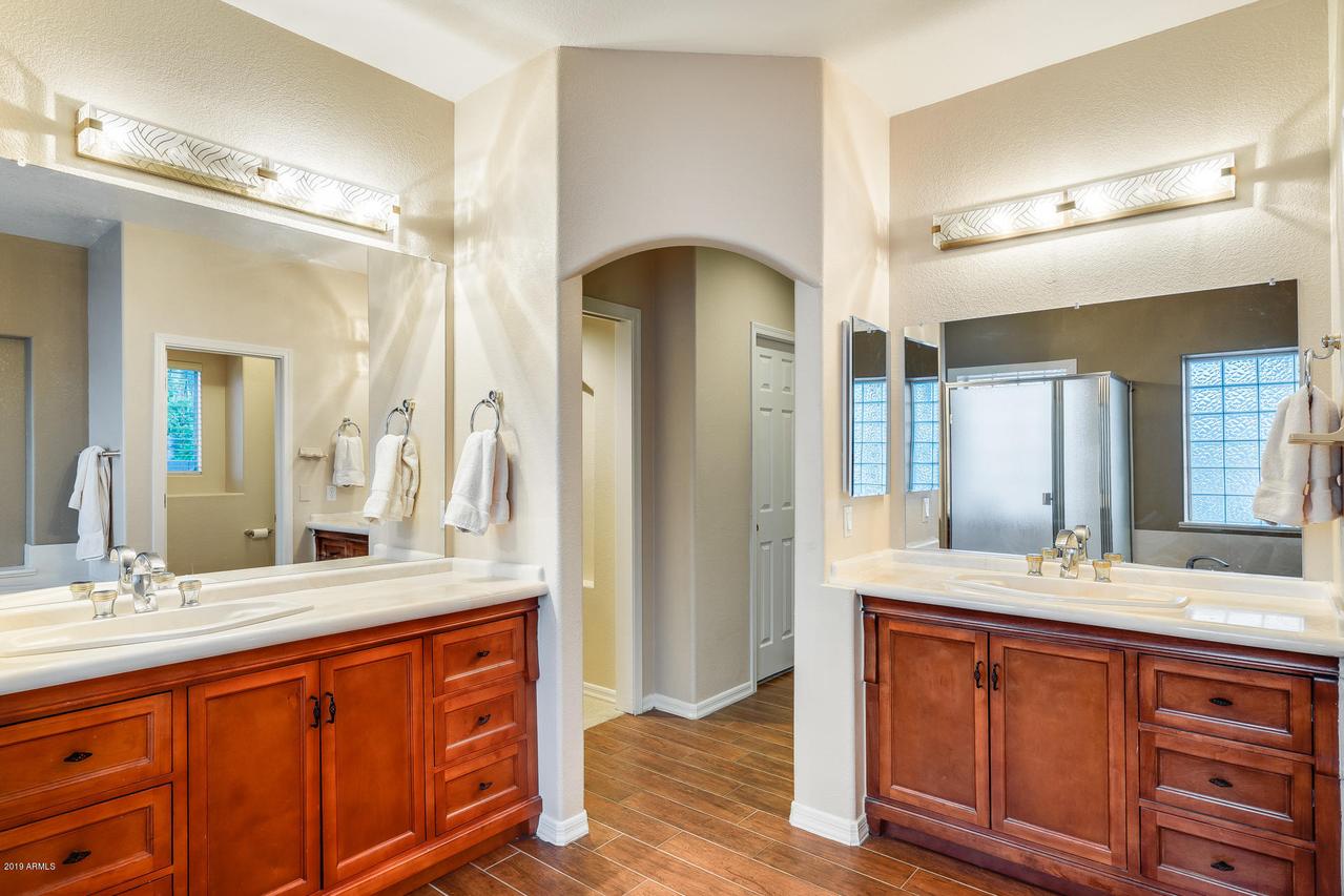 21537 N 58th Ave., Glendale, AZ 85308