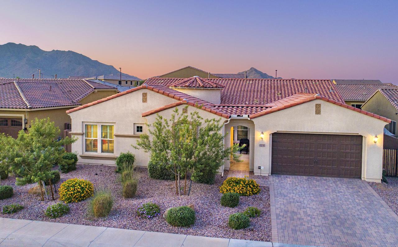 2237 E Saddlebrook Rd., Gilbert, AZ 85298