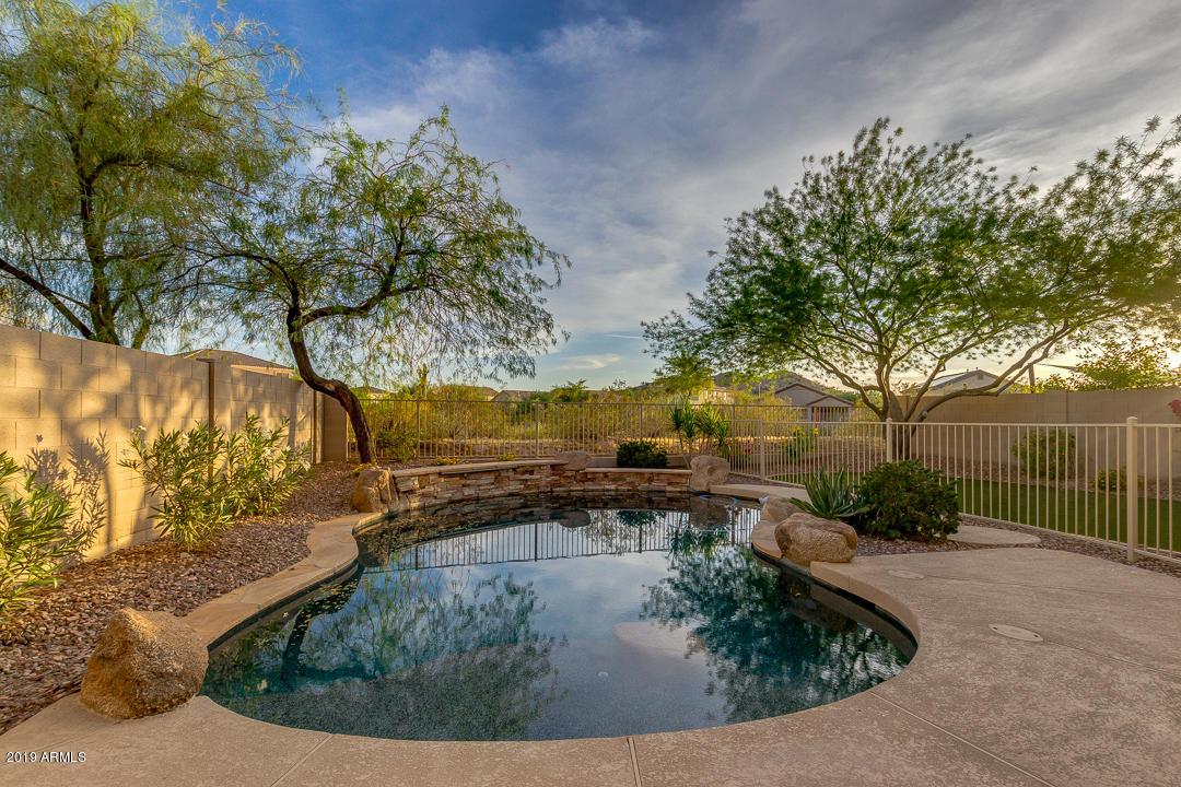 18557 W Paseo Way, Goodyear, AZ 85338