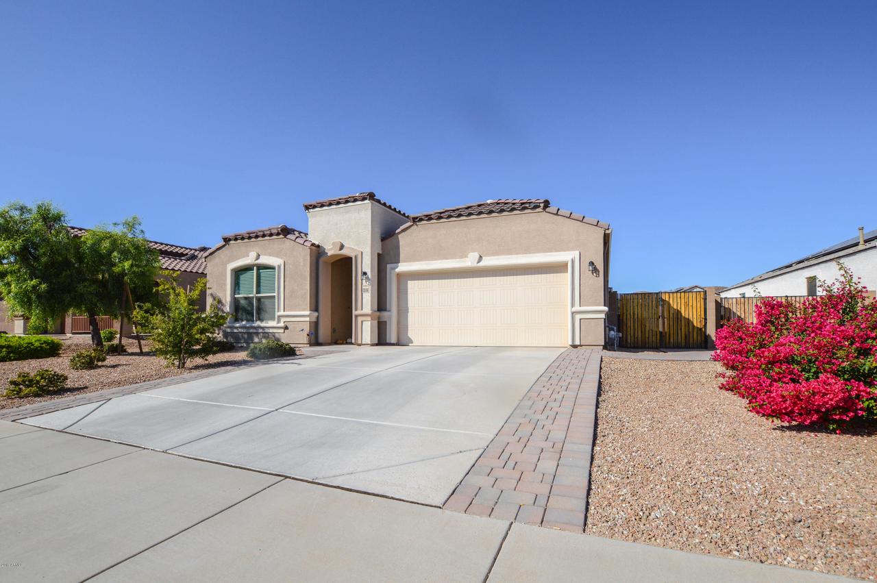 13556 W Desert Moon Way, Peoria, AZ 85383