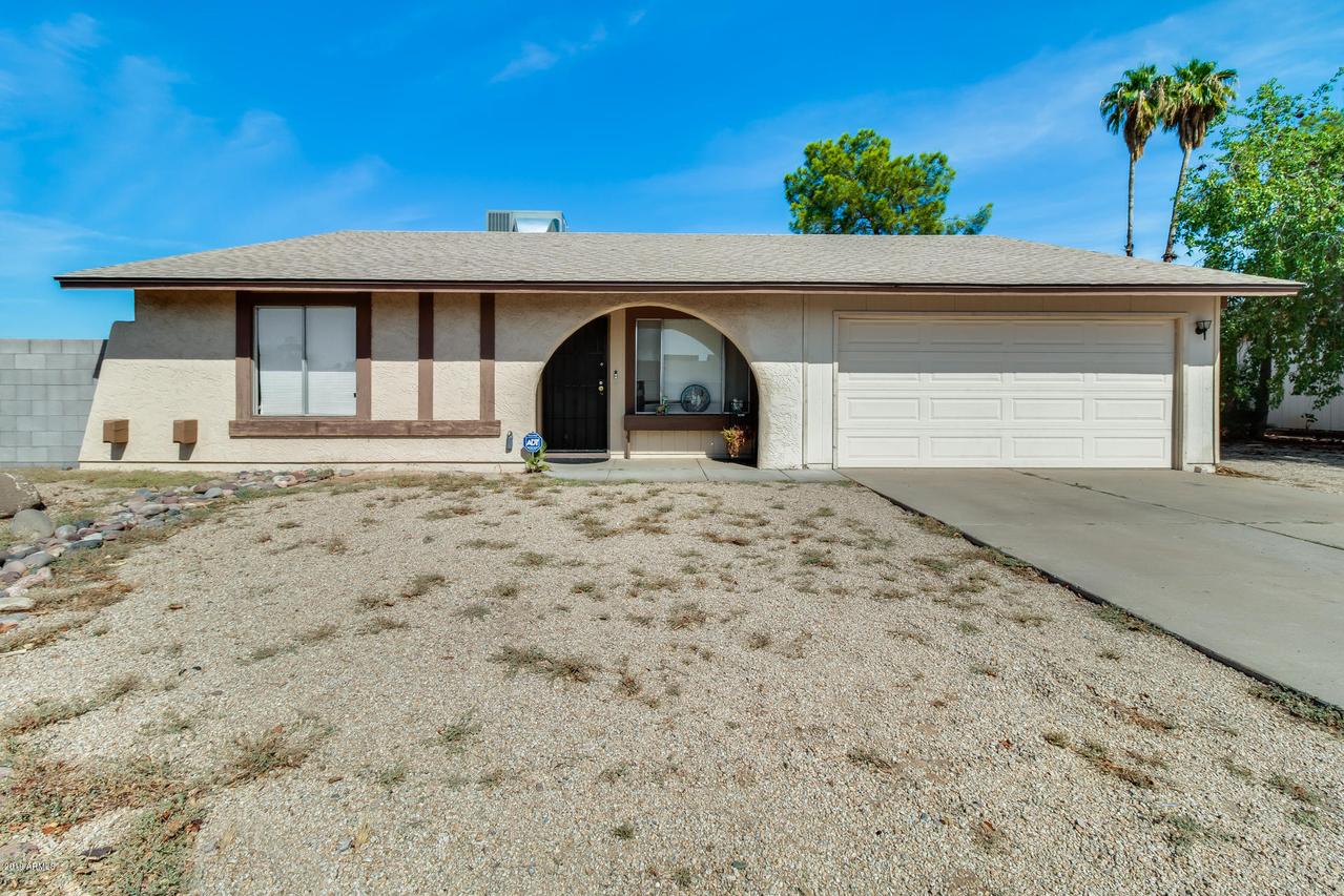 3046 W Angela Dr., Phoenix, AZ 85053