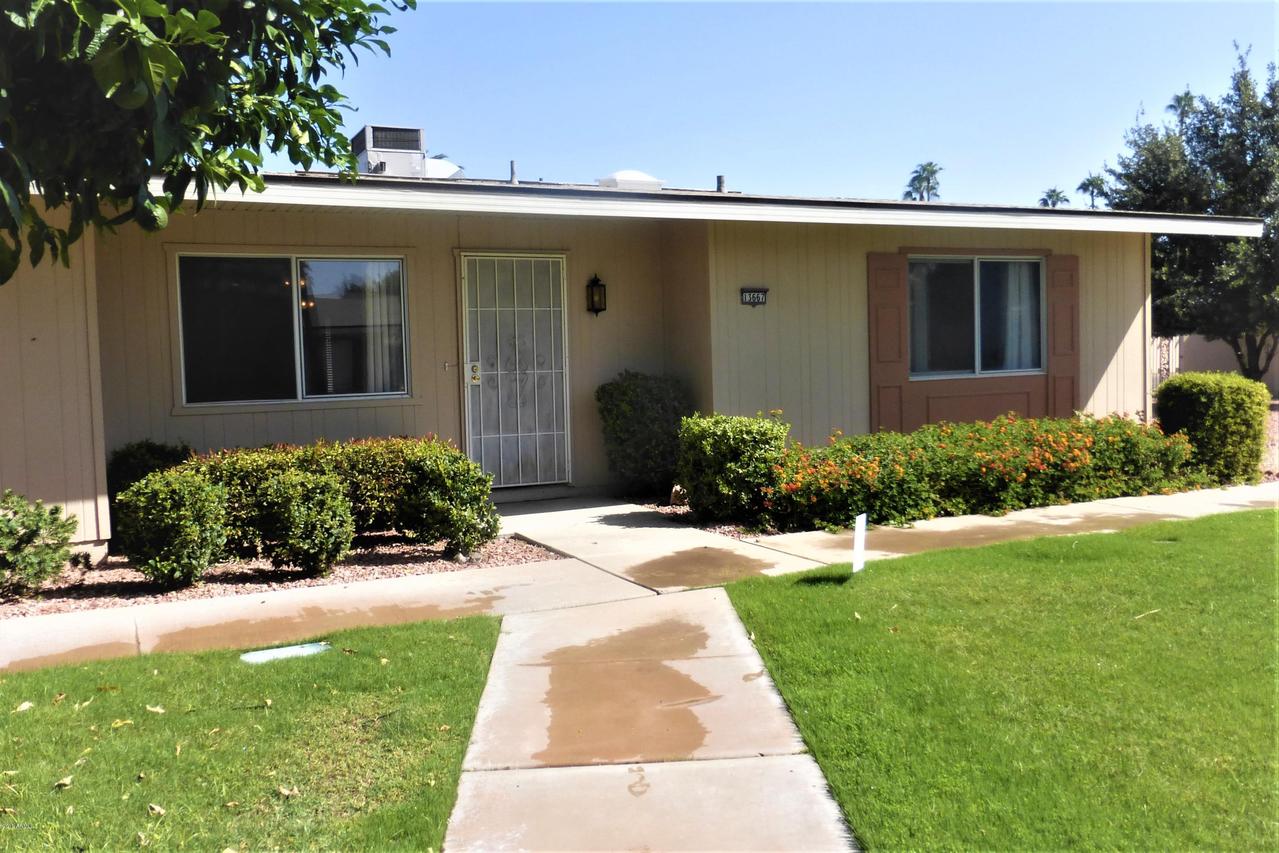13667 N 111th Ave., Sun City, AZ 85351