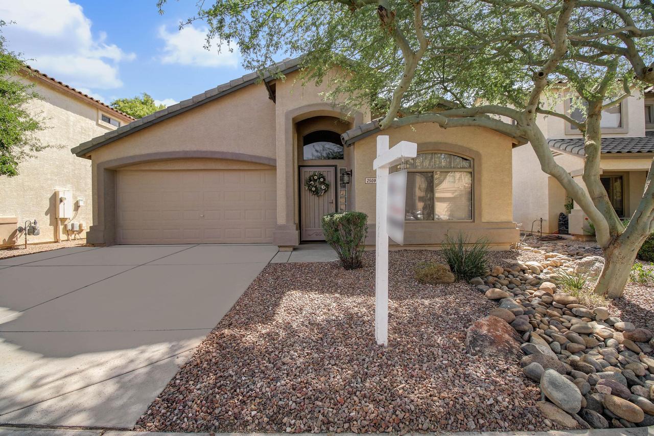 2509 W Big Oak St., Phoenix, AZ 85085