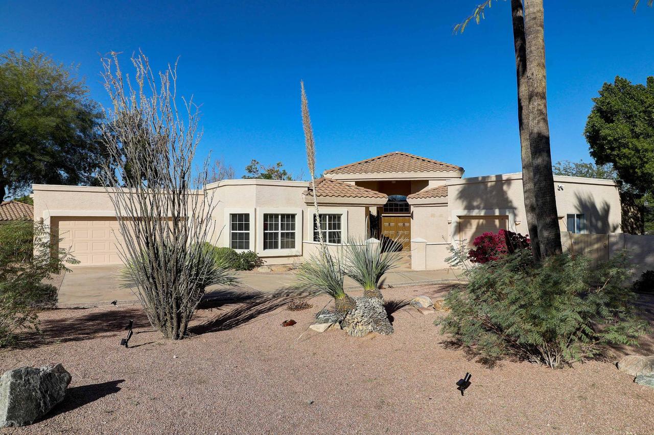 6242 E Redmont Dr., Mesa, AZ 85215