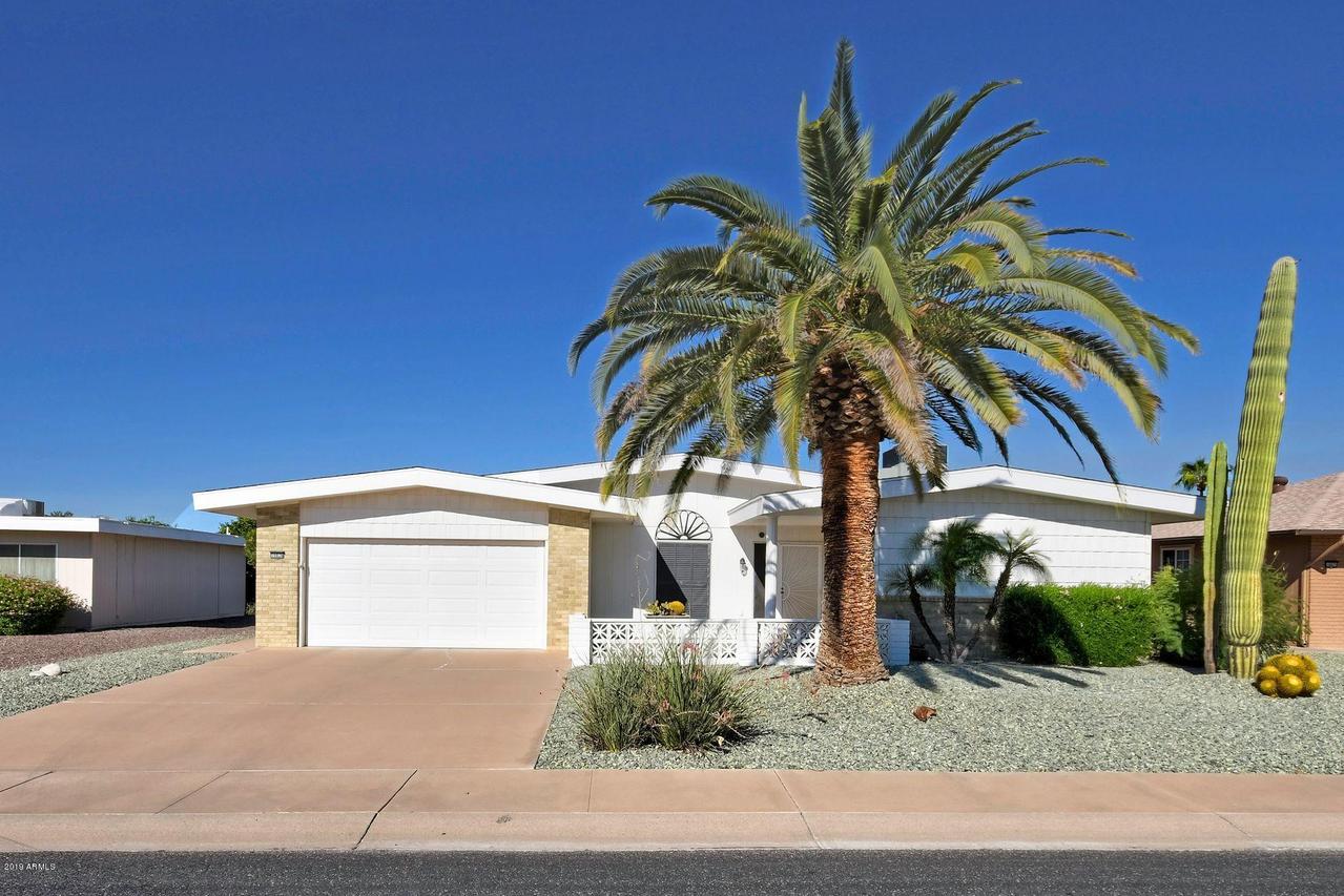 10826 W Willowbrook Dr., Sun City, AZ 85373