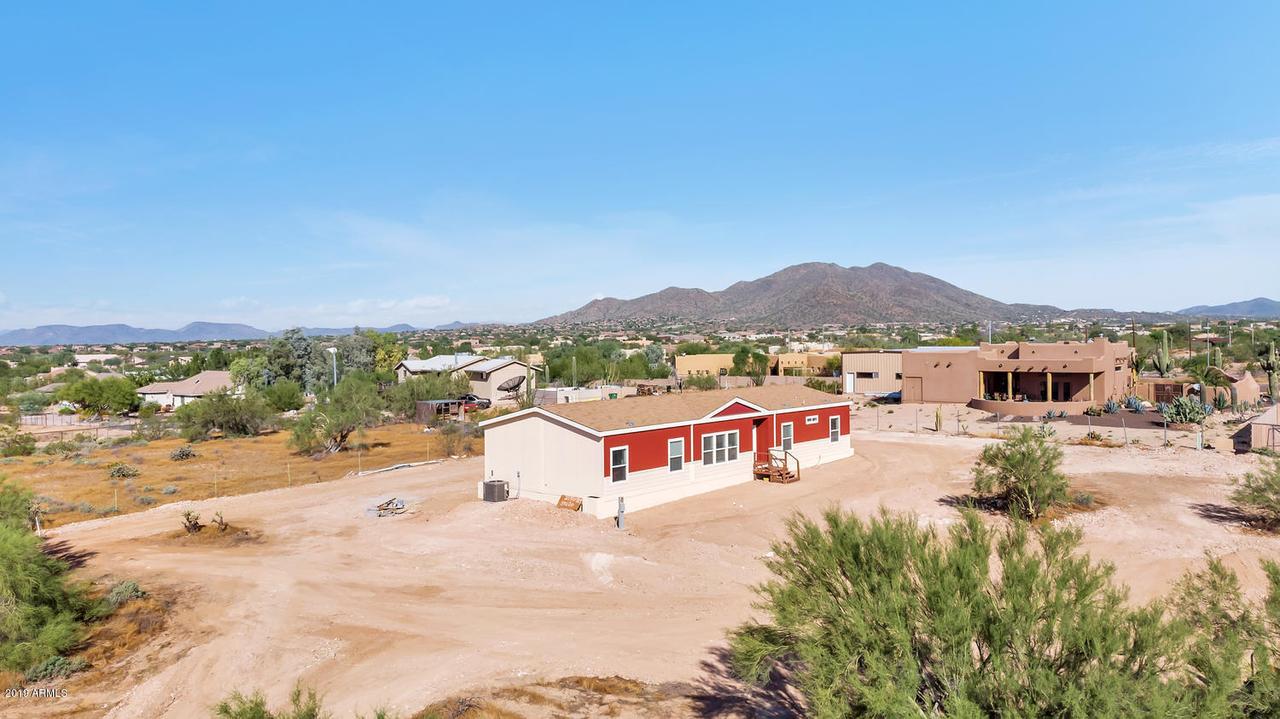 39624 N Central Ave., Phoenix, AZ 85036