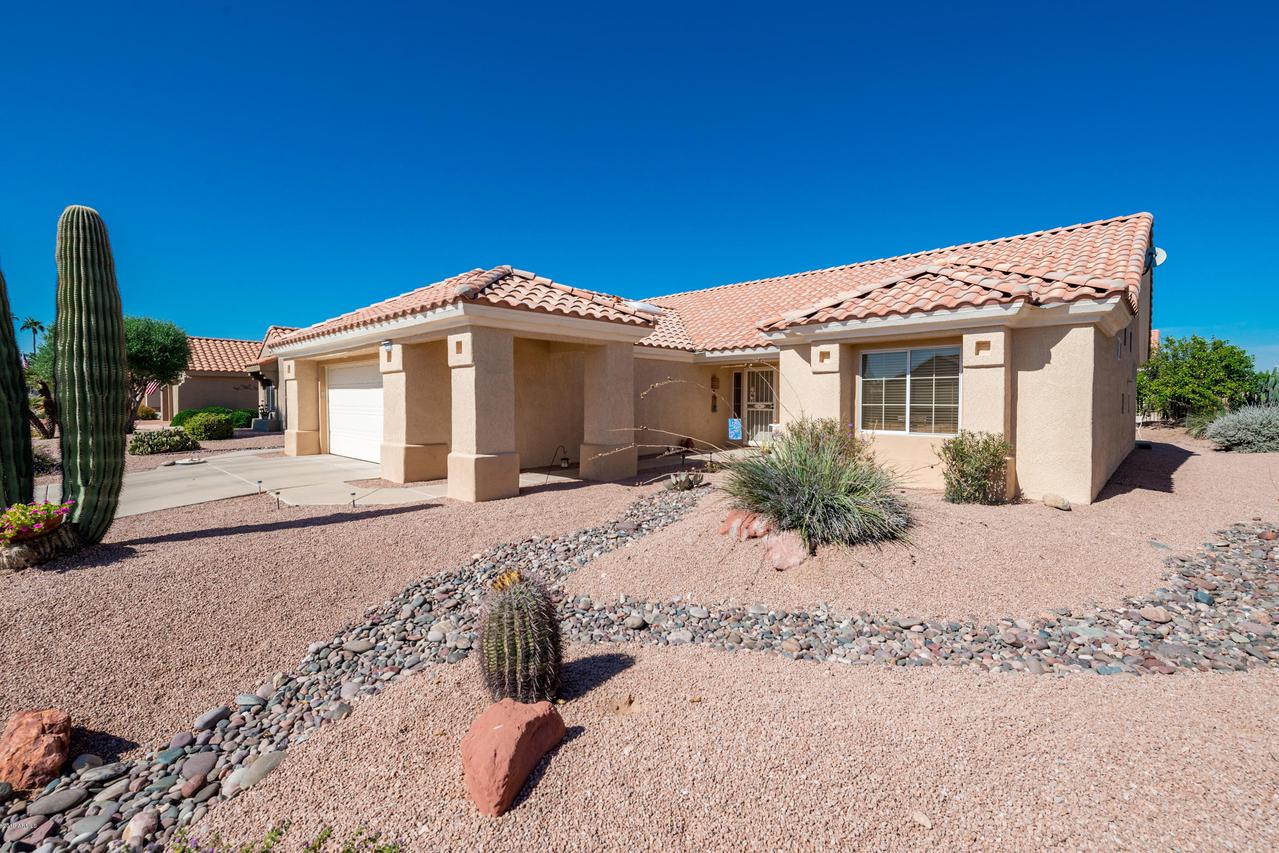 15106 W Horseman Ln., Sun City West, AZ 85375
