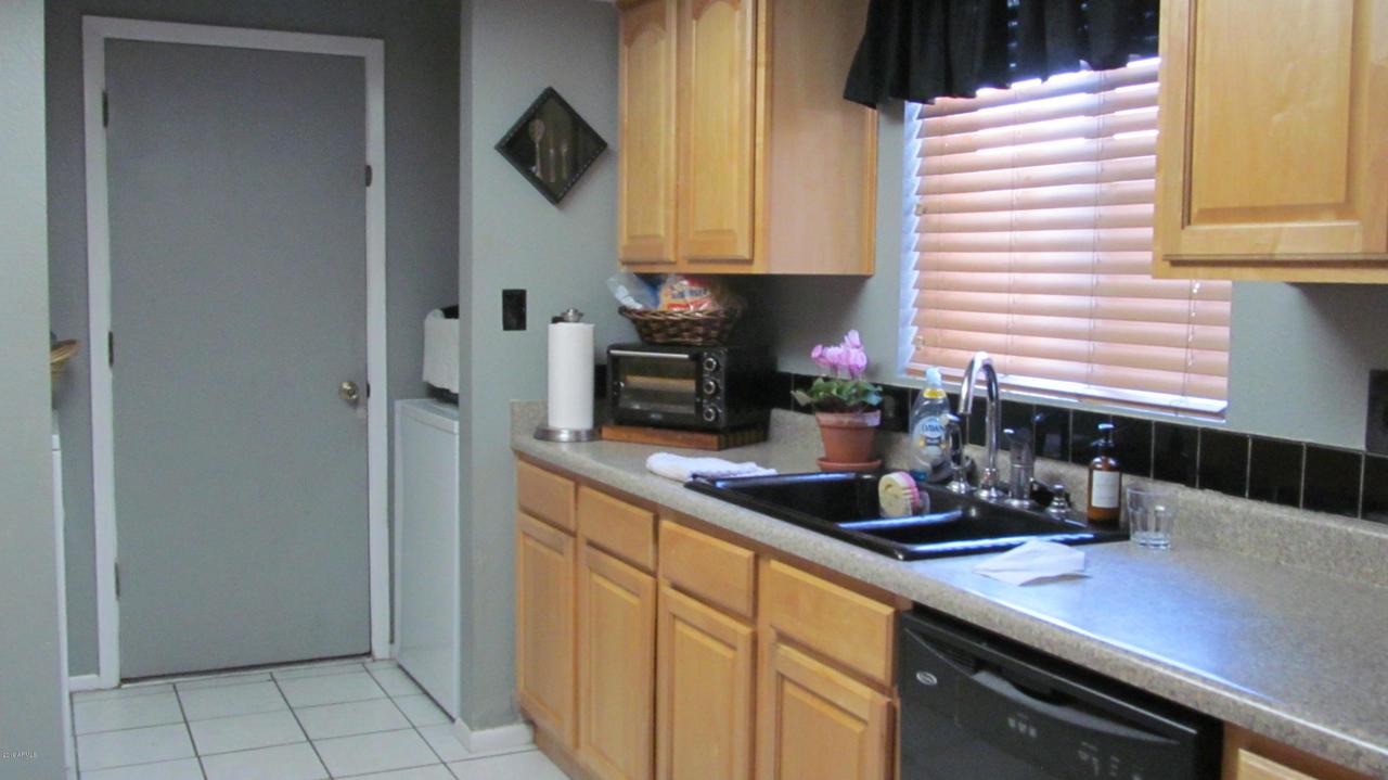 1861 E Ellis Dr., Tempe, AZ 85282